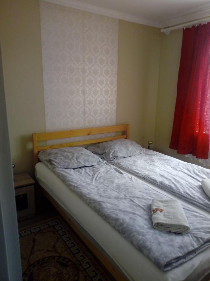 Kiraly Apartman Gheorgheni  Εξωτερικό φωτογραφία