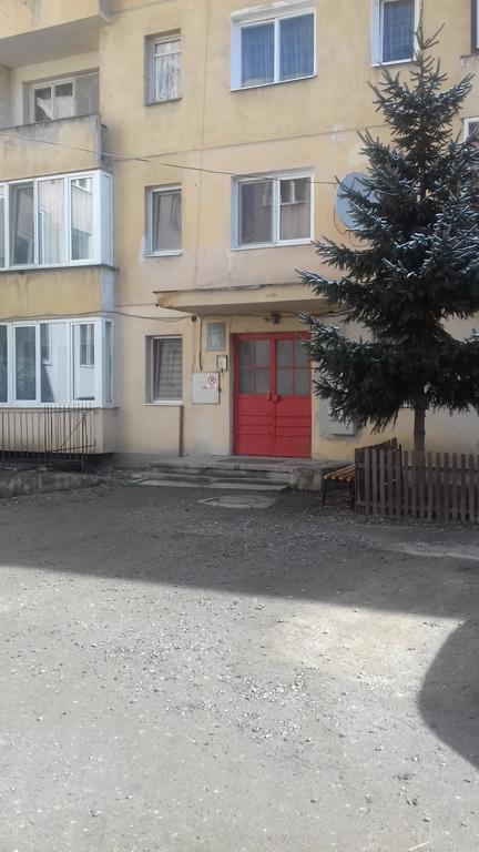 Kiraly Apartman Gheorgheni  Εξωτερικό φωτογραφία